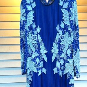 Beautiful Sequins Gown!